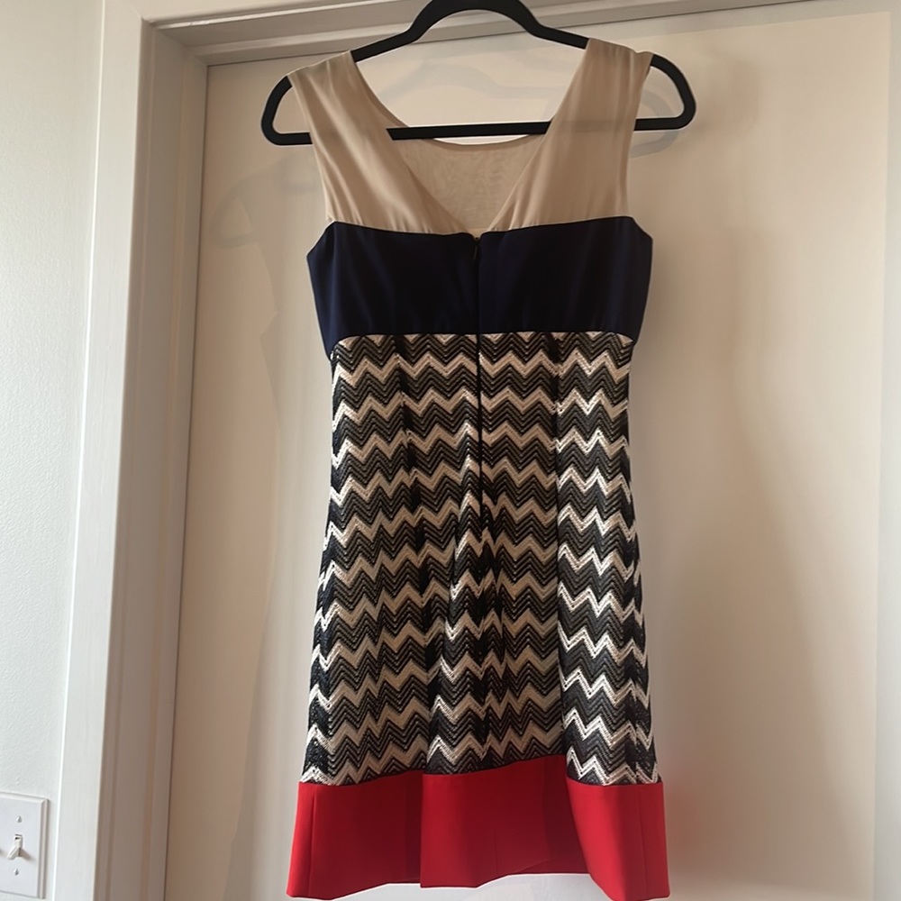 NWT Max & Cleo Chevron Mini Dress